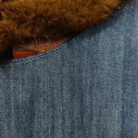 Vilagallo Midi Chambray Dress With Removable Mink Collar NEW WITH TAGS 3… - Picture 6 of 7